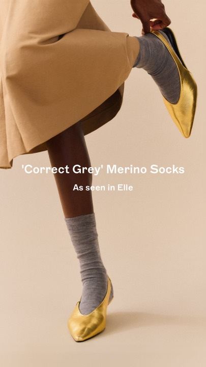 Ad 191: ‘Correct Grey’ merino with gold shoes, “As seen in Elle”